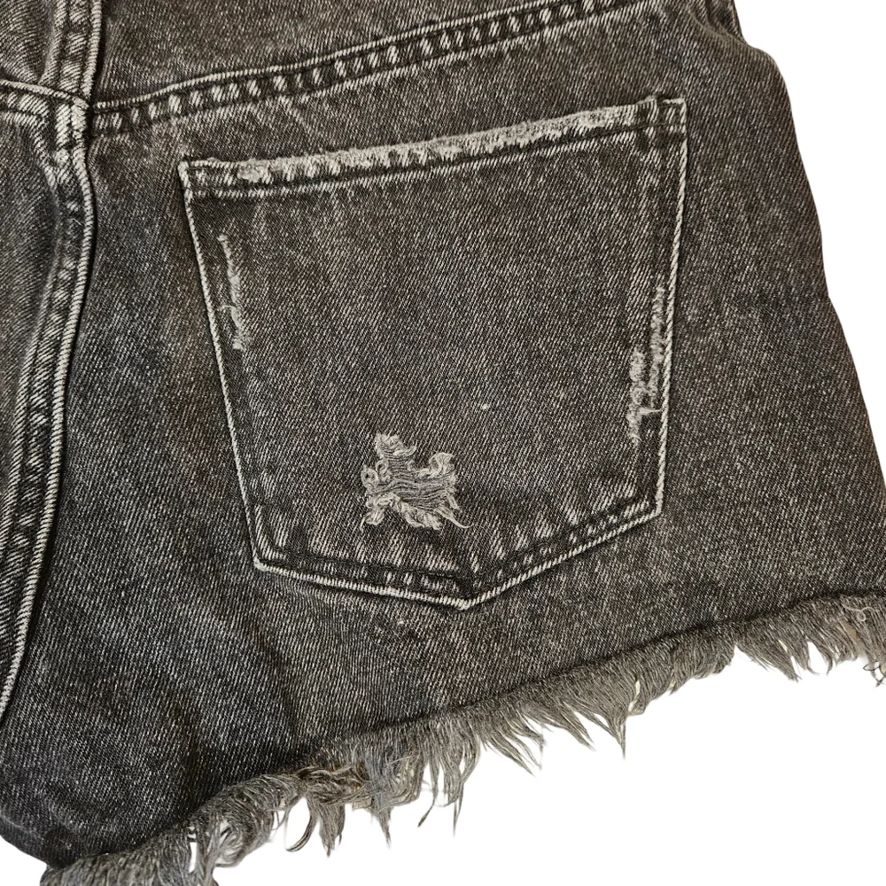 Zara Distressed Jean Cut Off Shorts, Black, US Size 2 - Picture 8 of 11